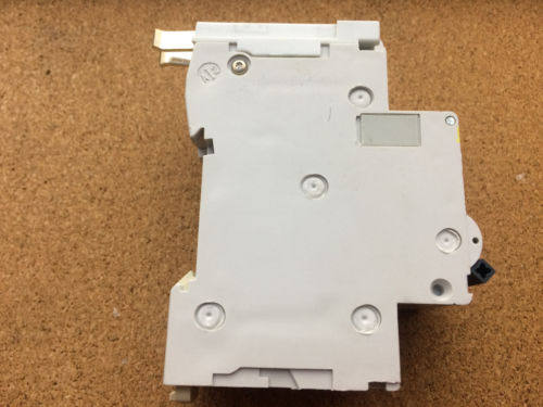 SQOE106B03 6A 30mA RCBO Type B 2 Pole 6kA 240Vac Square D SQ