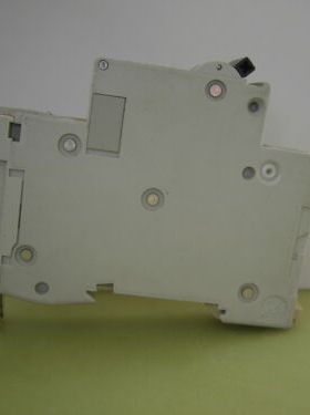 Square D MCB (KQ Range) Circuit Breaker - (Several Sizes to