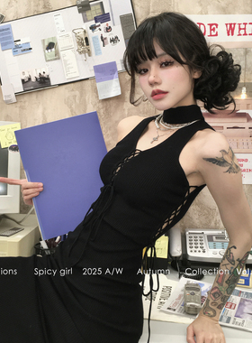 fortylions【12月27号20:00上新95折包邮】挂脖镂空V领无袖针织裙