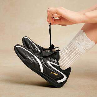 李宁菲林Pulse休闲鞋女鞋2025新款薄底赛车鞋德训鞋板鞋AGLV136