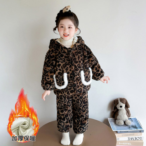 女童三层夹棉睡衣套装