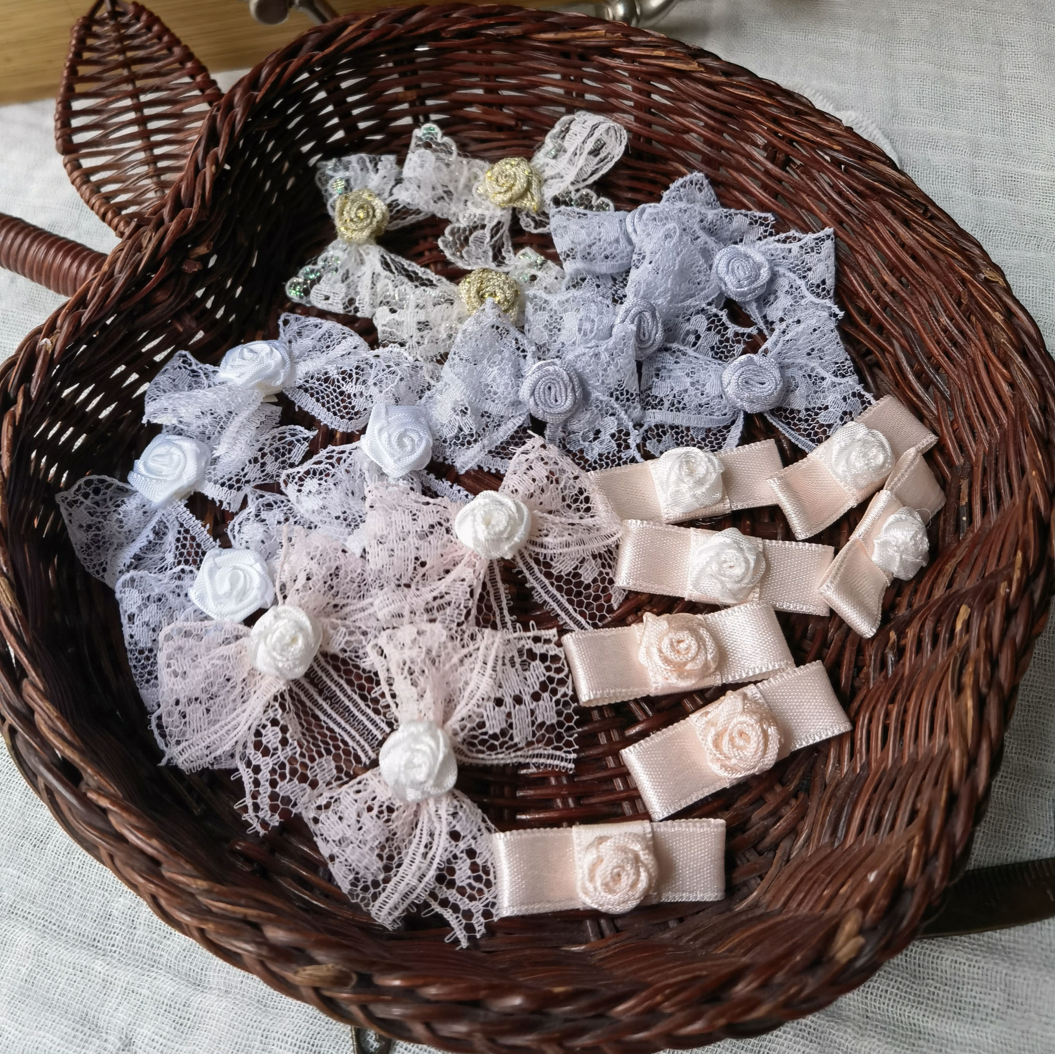 5个价BJD娃衣蕾丝带玫瑰花蝴蝶结头饰发饰发夹DIY娃娃服装辅料521