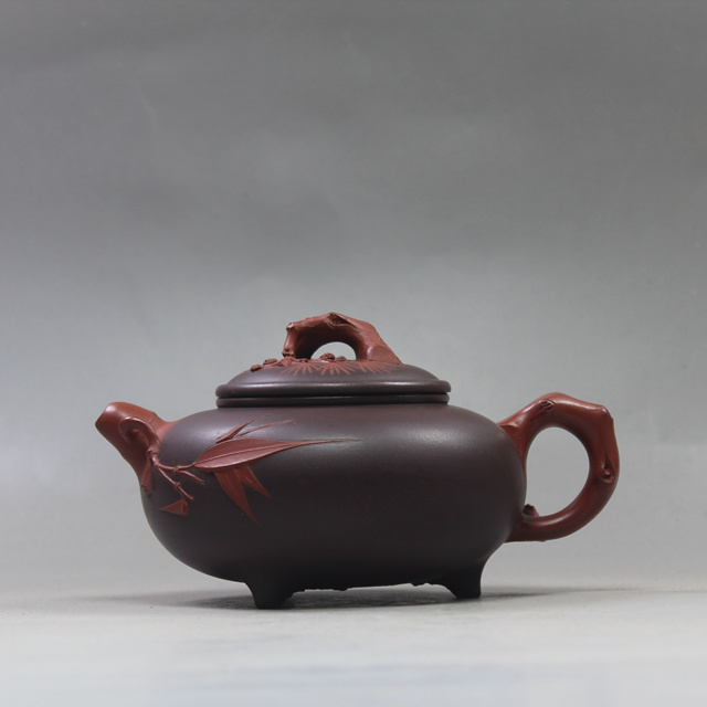 双色三脚松竹梅壶王红娟制老紫泥