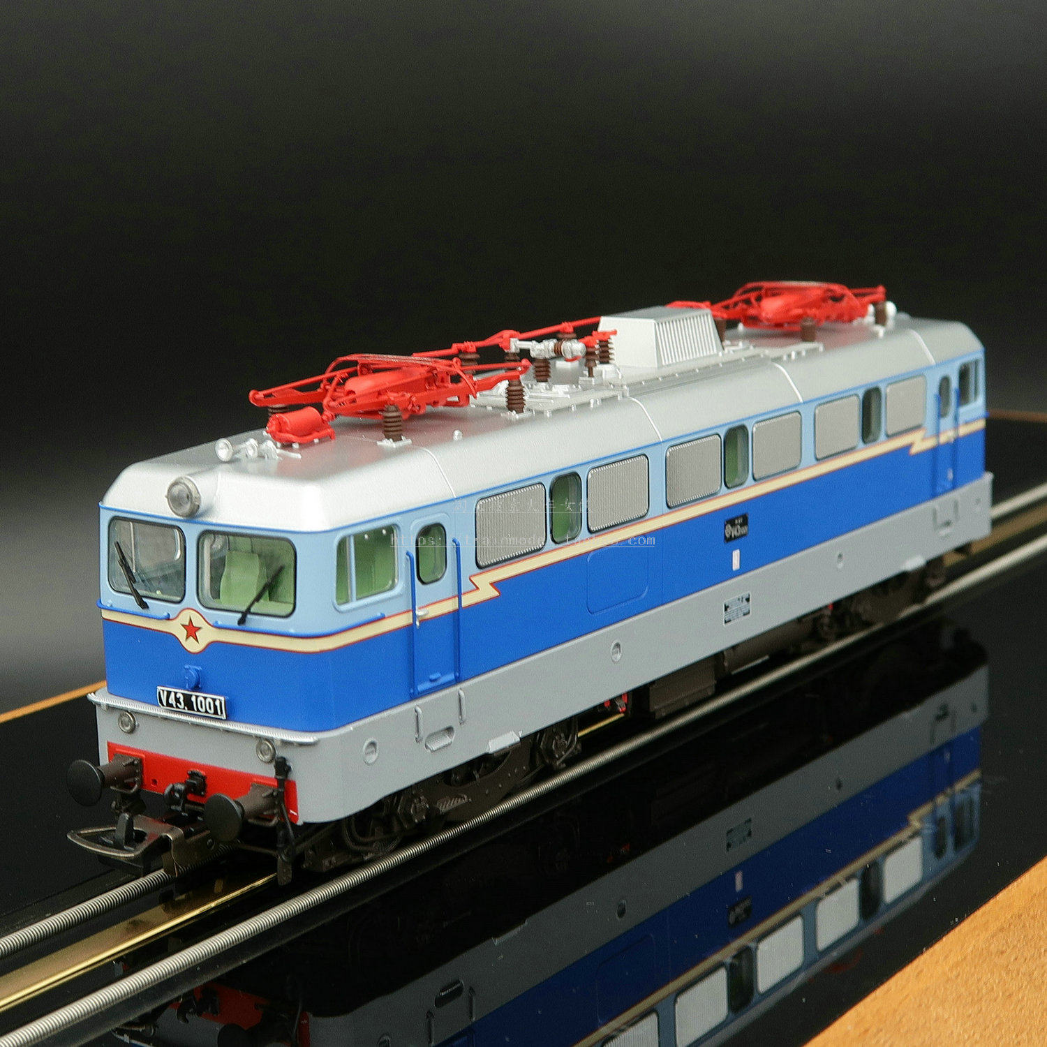 火车女侠模型德国PIKO HO型 51438 BR V43型电力数码音效 MAV三代怎么样,好用不?