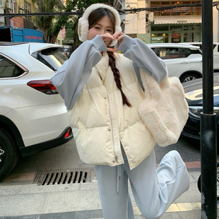 大码女装胖mm慵懒风加绒卫衣秋冬新款宽松加厚保暖夹棉马甲三件套