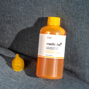 美蒂秋芙medicube曲酸姜黄爽肤水 暗黄提亮肤色改善暗沉250ml