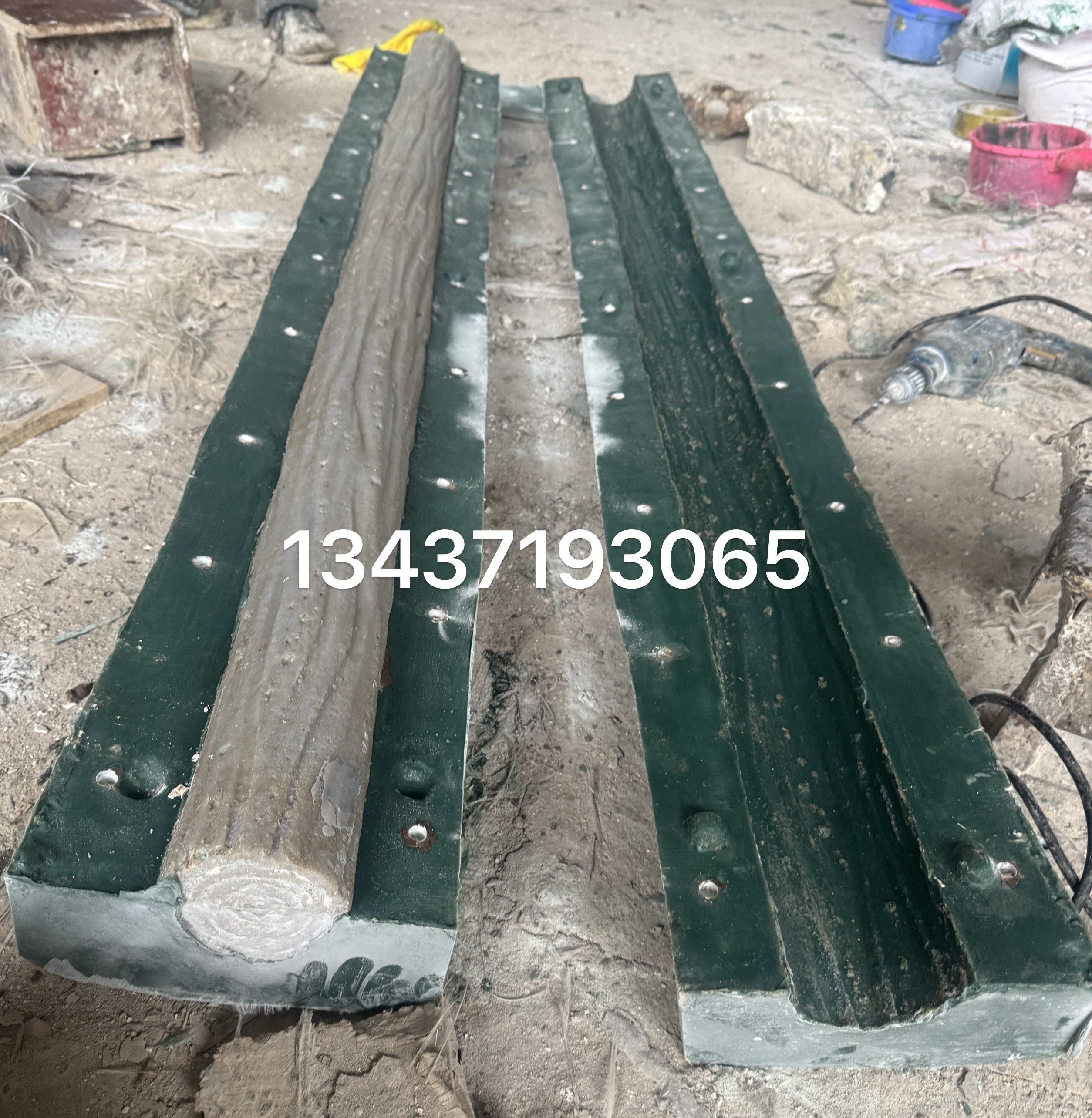 河道景区仿树皮护栏玻璃钢模具立柱高1.4米×直径18 扶手直径10