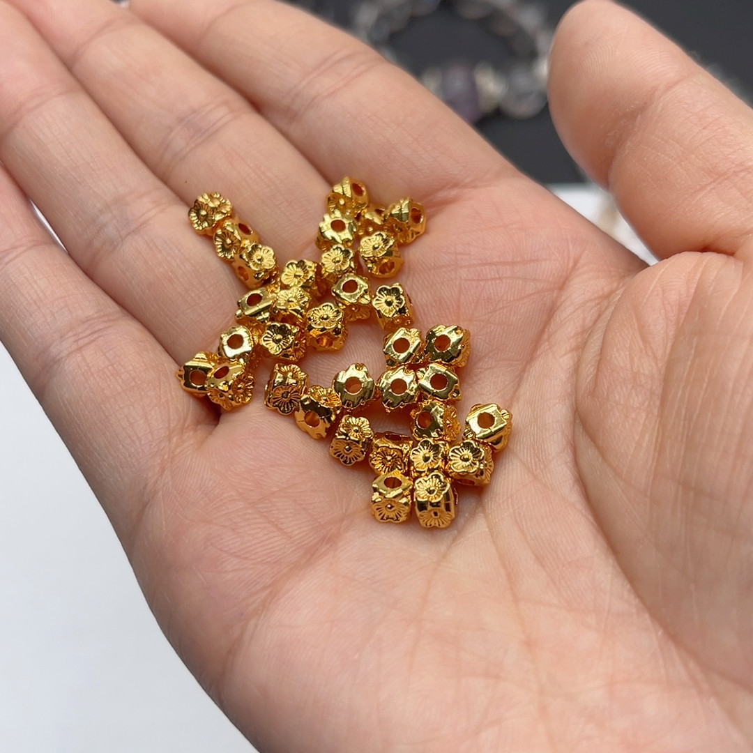 137号17K四面桃花隔珠10个,饰品/流行首饰/时尚饰品新,其他DIY饰品配件,淘宝优惠券,粉丝福利购,淘宝优惠卷