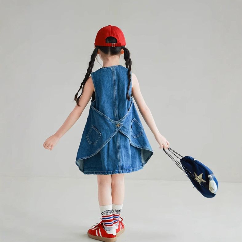 韩国童装女童连衣裙2025夏季新款女宝宝洋气时髦牛仔无袖背心裙潮