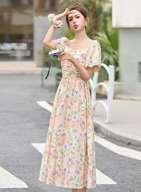 碎花连衣裙女2025夏季新款方领泡泡短袖韩系收腰显瘦气质长裙