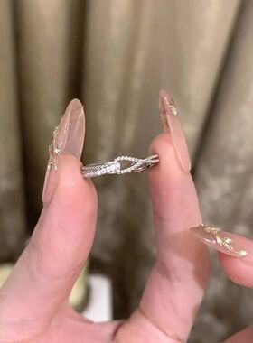 爆闪交叉微镶锆石戒指女轻奢高级感小众设计简约冷淡风食指戒指环