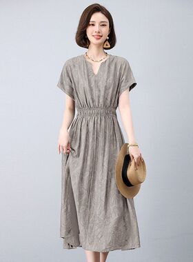 女装2025夏季新款时尚提花连衣裙胖mm收腰显瘦洋气中长款V领裙子