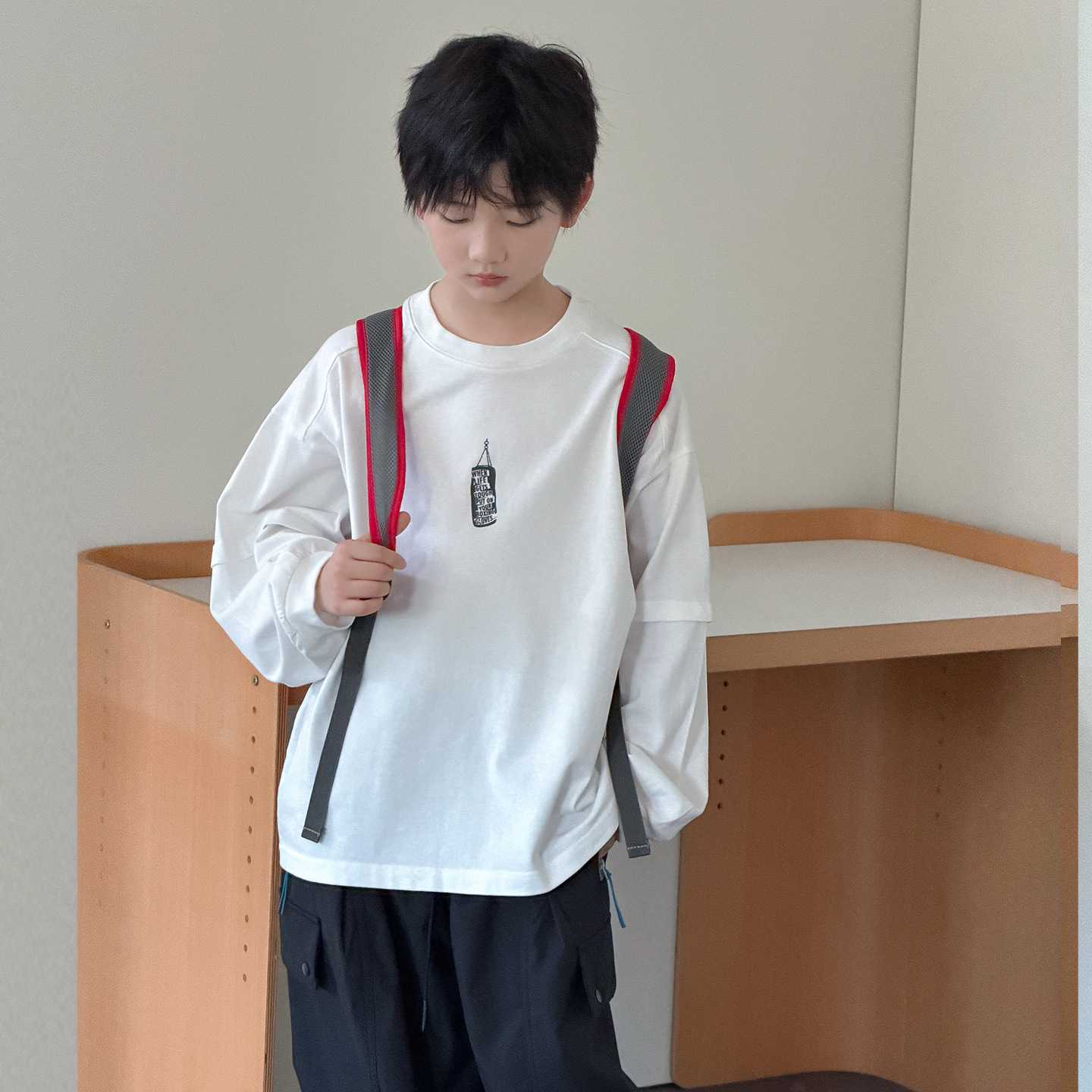 专柜品牌男童长袖t恤秋装儿童痞帅宽松打底衫2026春秋新款大童秋