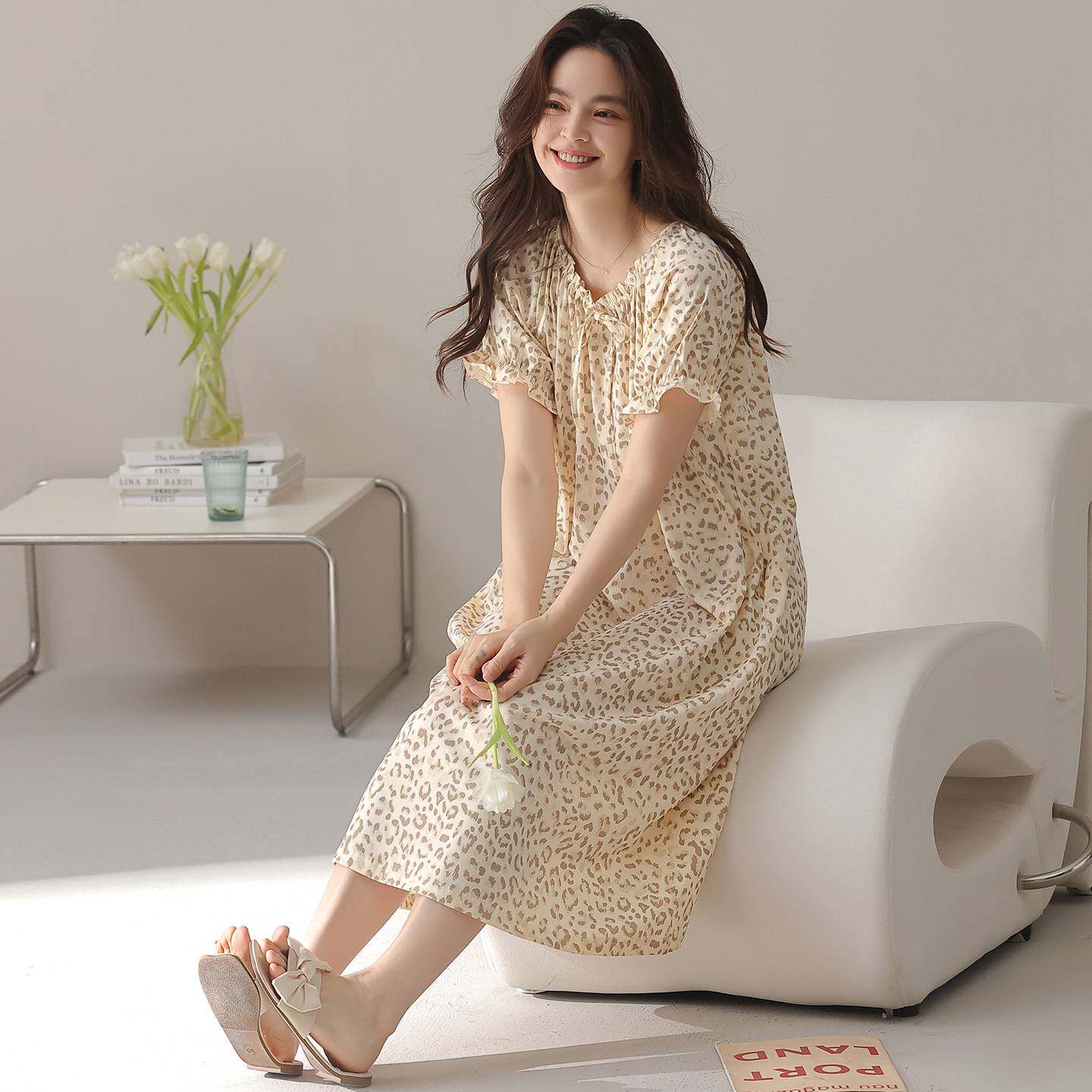 商场品牌莫代尔短袖睡裙女夏薄宽松大码胖妹过膝长裙半袖卡通可外