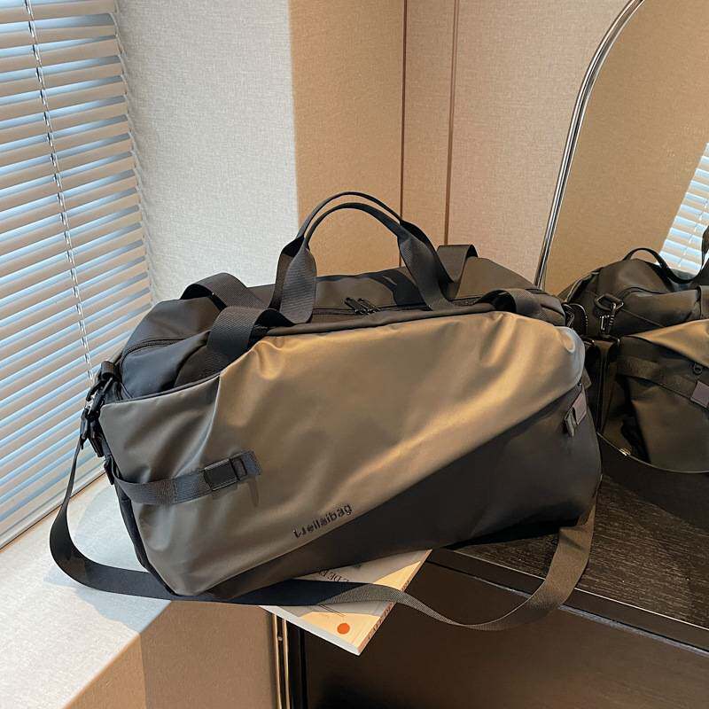 商场品牌轻便短途手提旅行包女2026新款行李袋大容量干湿分离运动