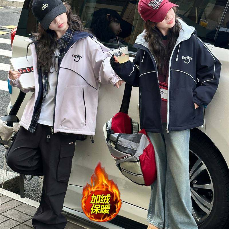 商场品牌女童秋冬装外套2025新款洋气休闲连帽加绒加厚保暖棉服中