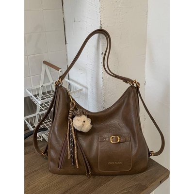 商场品牌简约休闲大容量双肩背包女2025新款冬季通勤托特包百搭单