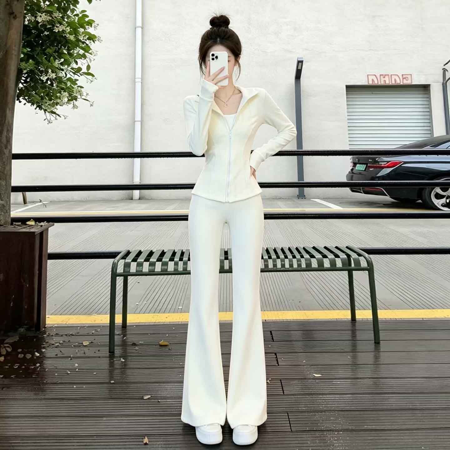 2026米白色休闲运动套装女