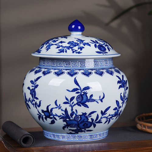 景德镇陶瓷高端仿古茶叶罐将军罐存茶饼普洱密封防潮储物罐送礼盒