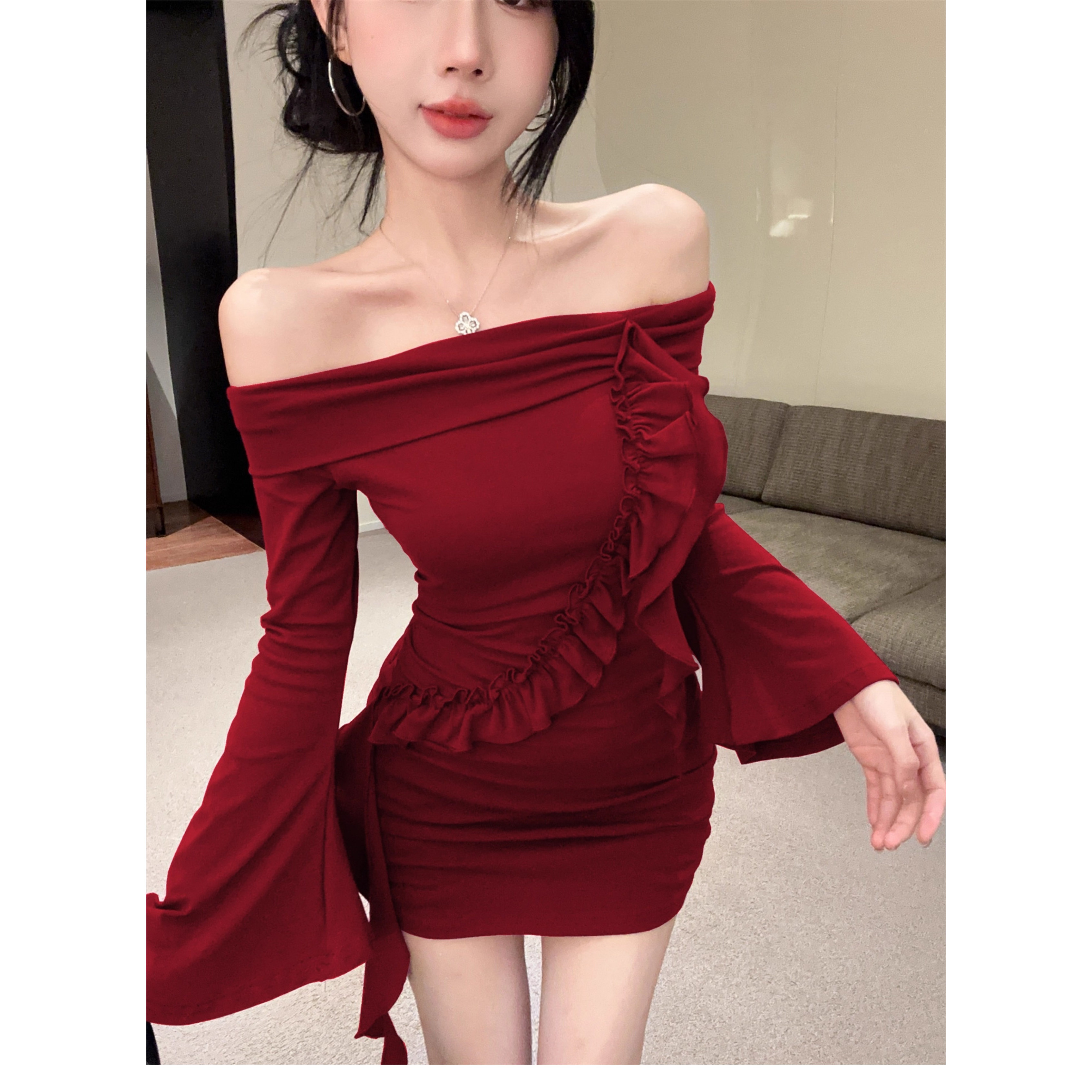 法式气质辣妹性感一字肩连衣裙