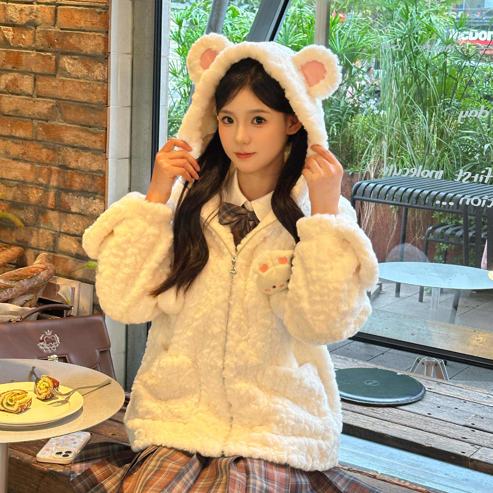 COSME 【兔兔熊】原创白色毛绒外套甜美软糯可爱