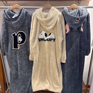 日单卡通珊瑚绒连帽睡袍女冬季加厚可外穿家居服长款睡衣