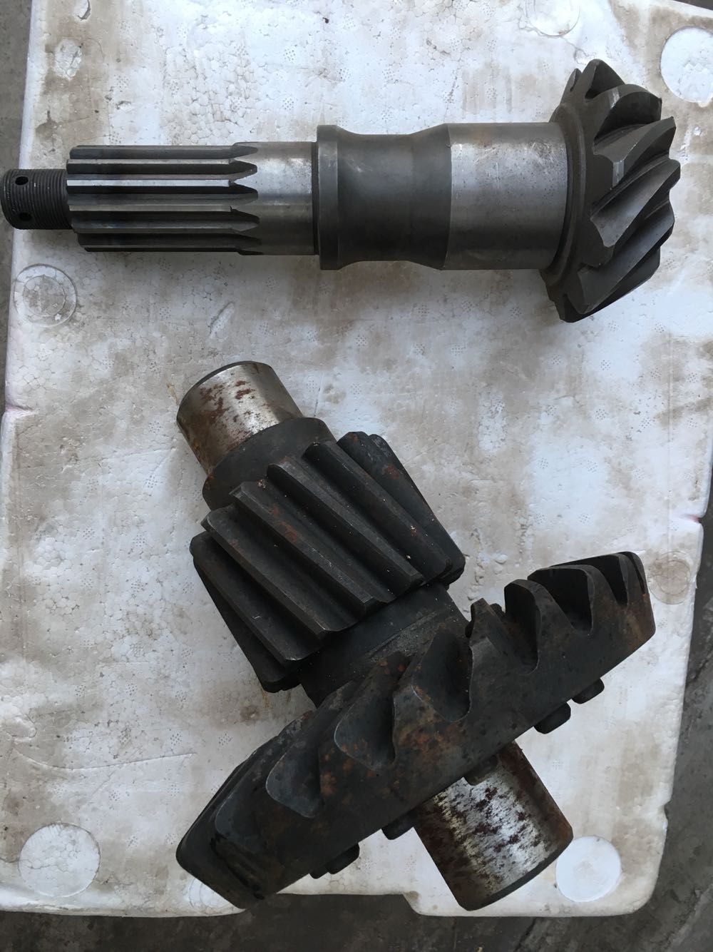 老解放/减速器/搅拌机/拉丝机/三合件/三合件/11；25；15