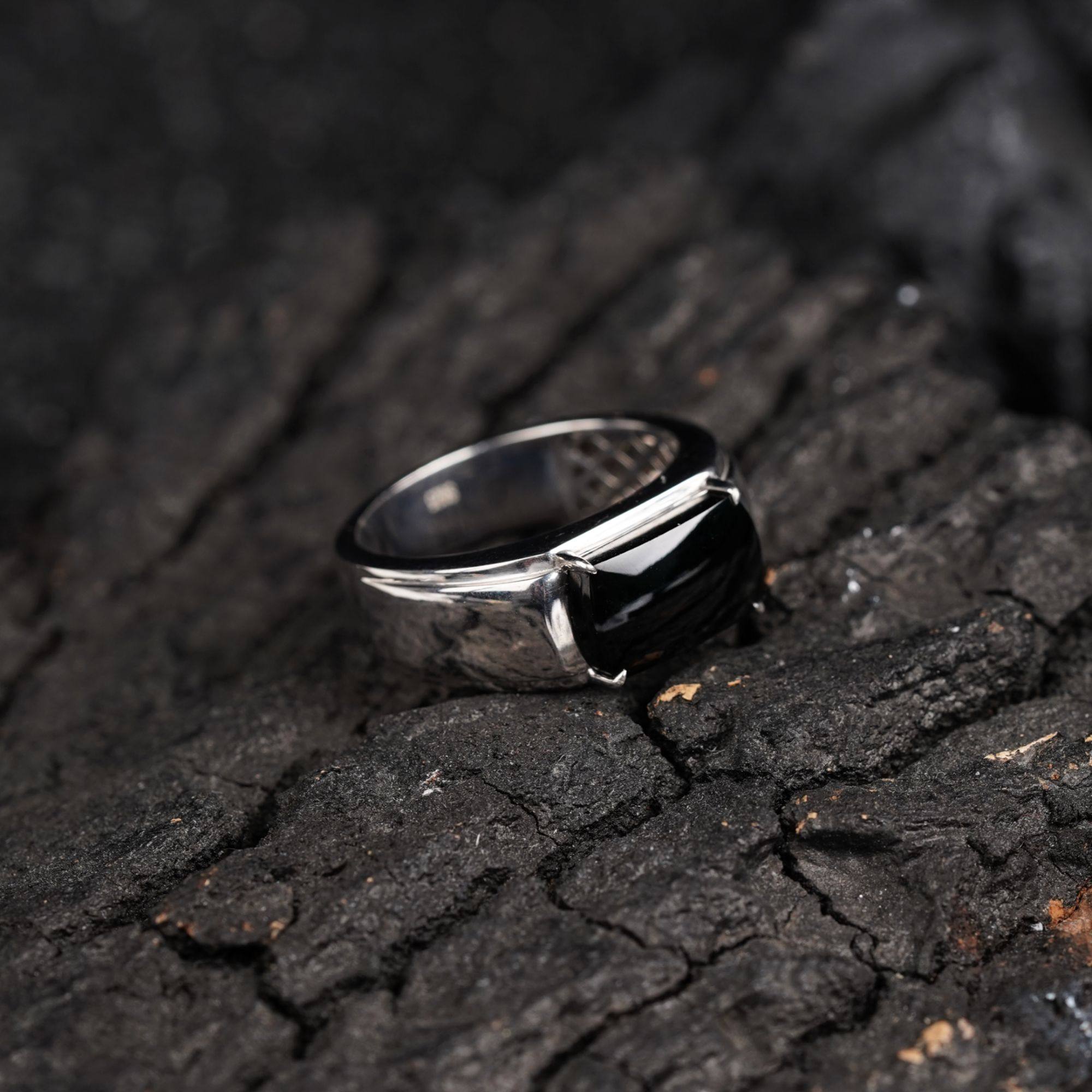 暗夜 Dark night 墨翠马鞍戒指原创设计款 老五翡翠