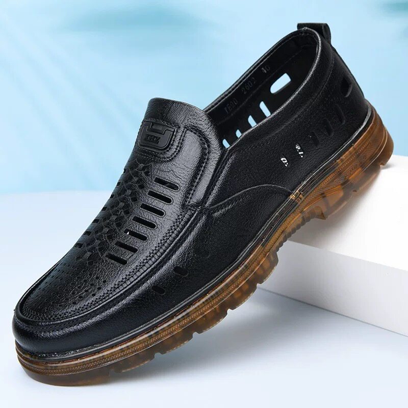 2026新款男士皮鞋洞洞鞋夏季透气软底缕空凉鞋休闲男款男鞋爸爸鞋