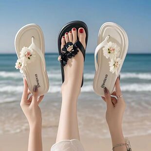 女士沙滩鞋外穿不累脚人字拖鞋海边配裙子夏可下水湿水度假风厚底