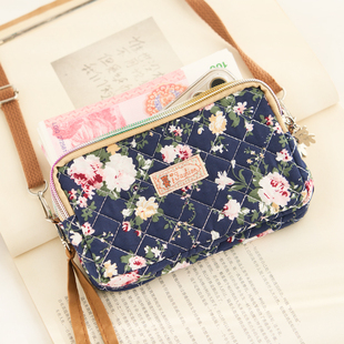 棉布中老年妈妈奶奶斜挎手拎包三拉链大容量6.7寸老人机手机包女