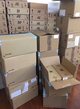 全新原装正品STM8S105K4U6A 8S105K4 QFN32 8位微控制器