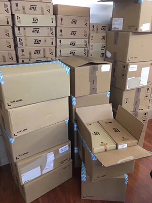 全新原装正品STM8S105K4U6A 8S105K4 QFN32 8位微控制器