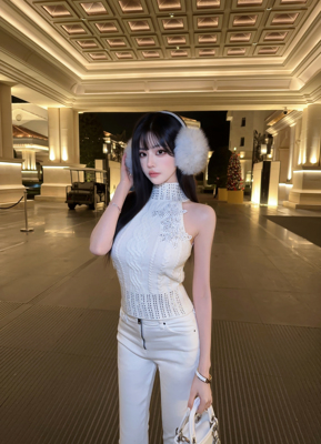 Eva君君酱气质名媛设计感烫钻无袖针织羊毛上衣女显瘦修身毛衣韩