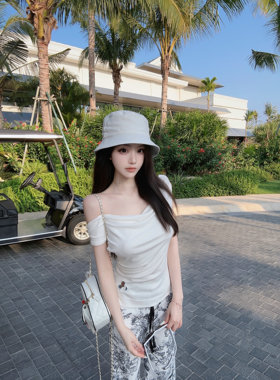 Eva君君酱土星刺绣荡领不规则露肩针织上衣女休闲显瘦百搭弹力t恤
