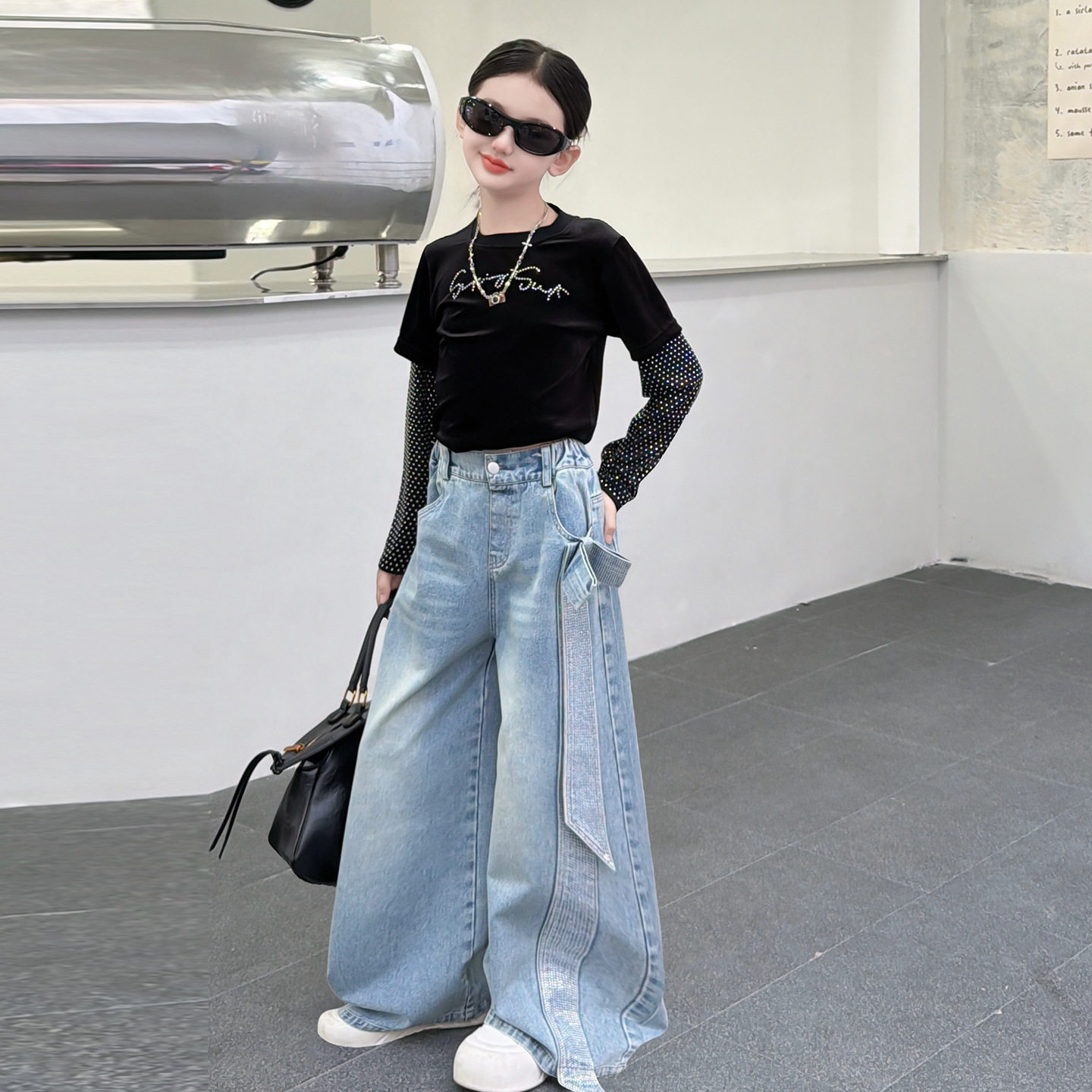 女童春秋套装2026新款韩版时尚儿童大童烫钻上衣阔腿牛仔裤两件套