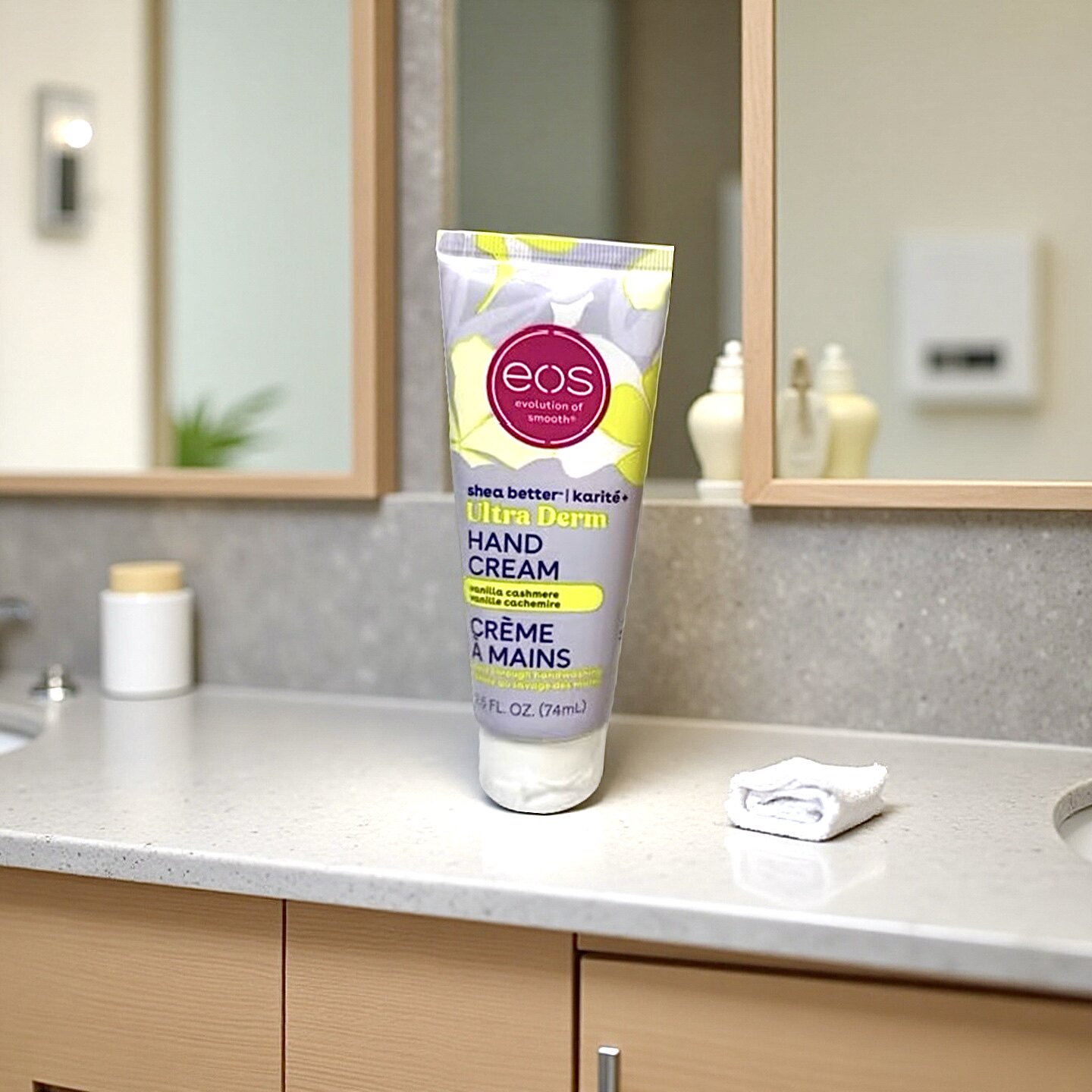 EOS香草羊绒护手霜乳木果补水保湿滋润舒缓修护不油腻易吸收74ml