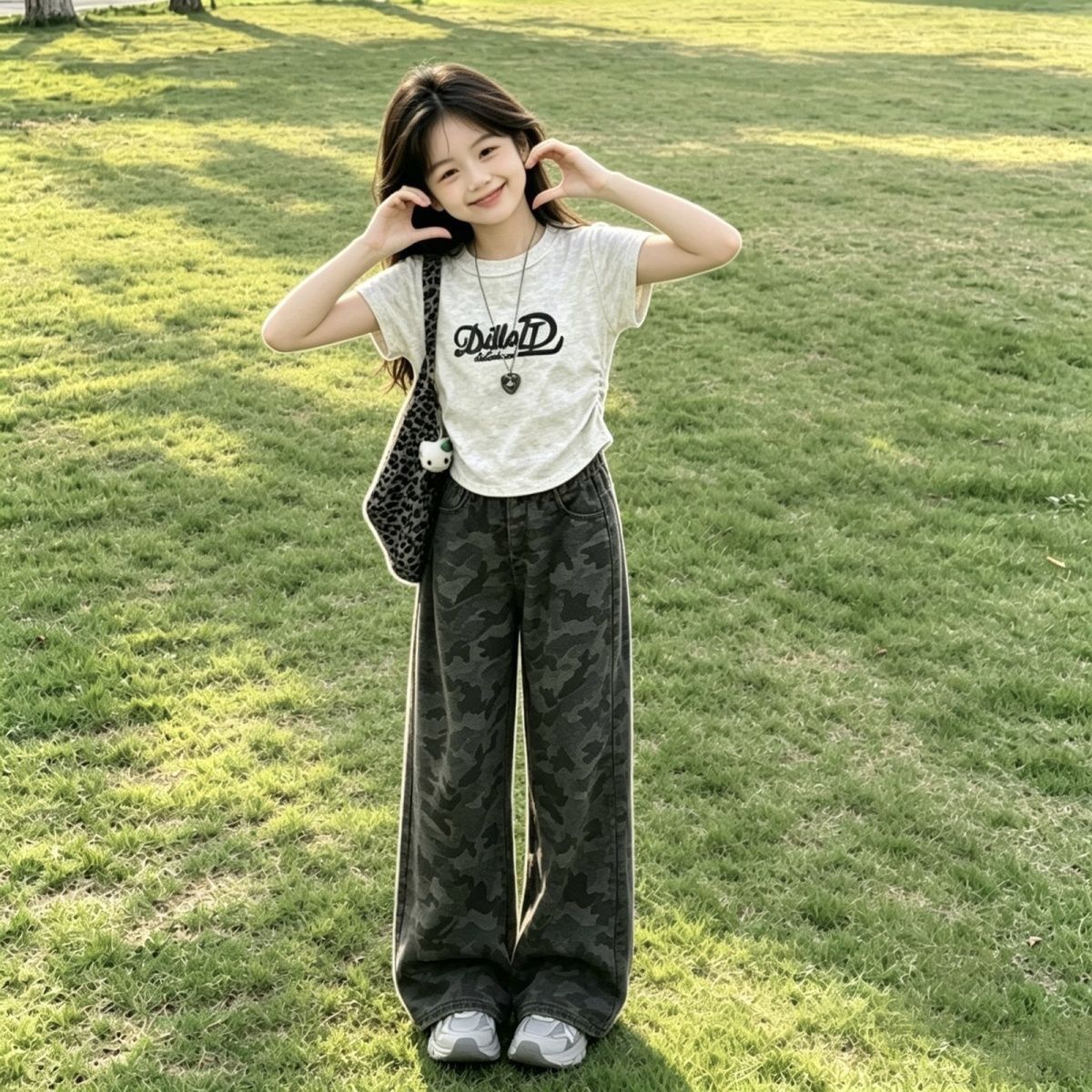 女童夏季2026套装韩系一整套中大童短袖迷彩牛仔裤儿童两件套夏装