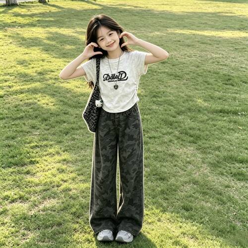 女童夏季2026套装韩系一整套中大童短袖迷彩牛仔裤儿童两件套夏装