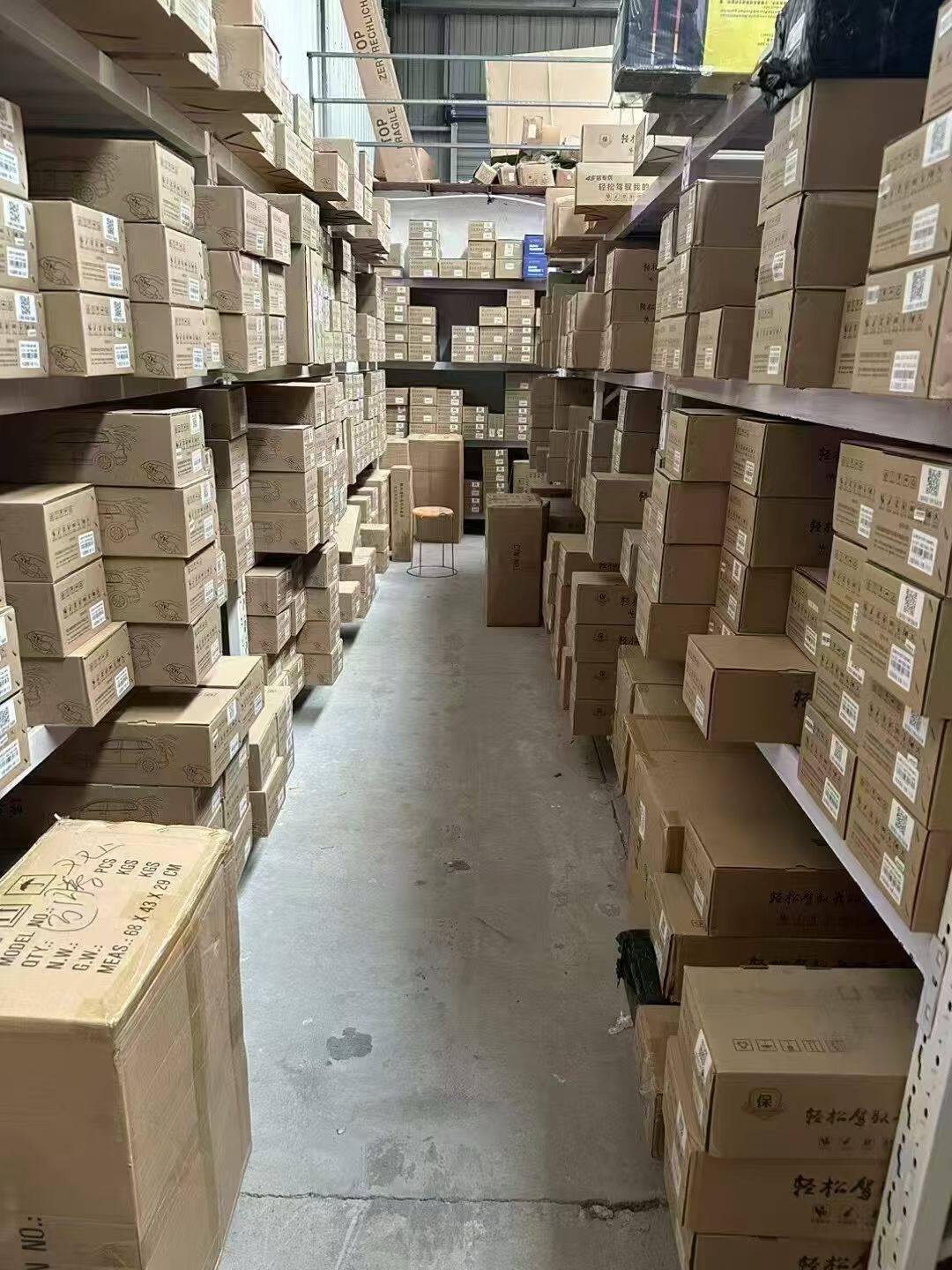 别克GL8昂科威君越君威E5昂电动尾门/中门/电吸