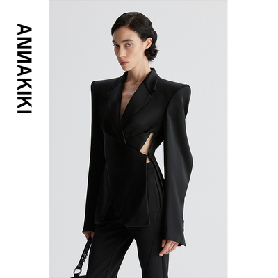 ANNAKIKI 张真源/吉娜/莫文蔚/云旗 醋酸交叠垫肩西装