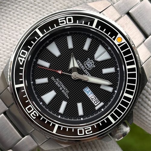 BGW9蓝色夜光蓝宝石玻璃 NH36自动 200m防水男士潜水表带陶瓷表圈