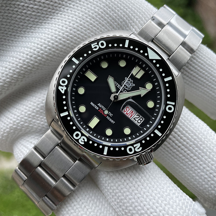 复刻定制6105-8110精钢鲍鱼200米潜水手表自动机械机芯双日历夜光