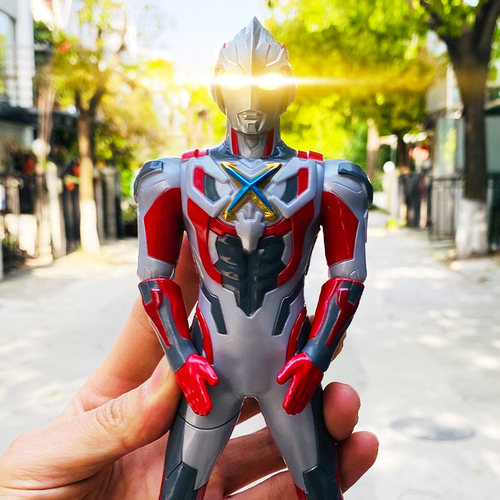 艾克斯奥特曼变身器正版价格 艾克斯奥特曼变身器正版图片 星期三