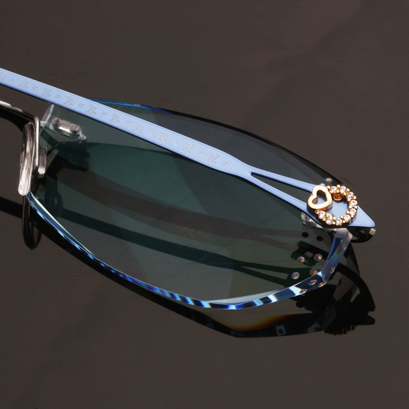Với chống ánh sáng màu xanh thành phẩm cận thị viễn thị kim cương cắt- cạnh kính frameless kính khung siêu ánh sáng nữ mô hình màu phẳng ánh sáng kính gucci