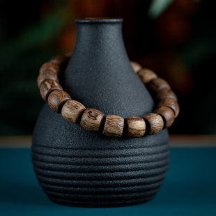 天然柬埔寨菩萨棋沉香手串九分沉水奇楠佛珠木质文玩老型桶珠手链