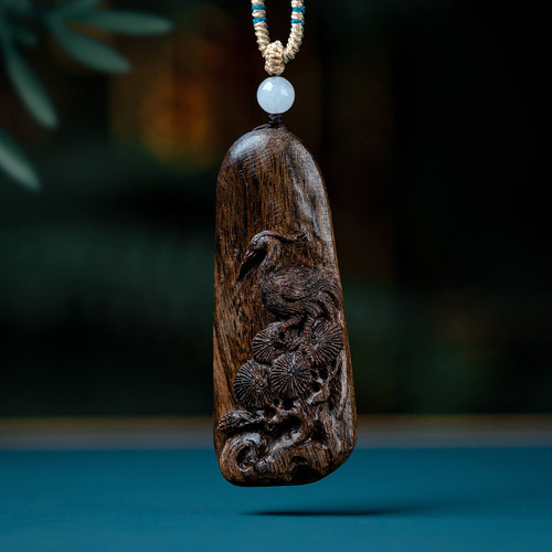 保真达拉干沉香雕刻松鹤常青吊坠