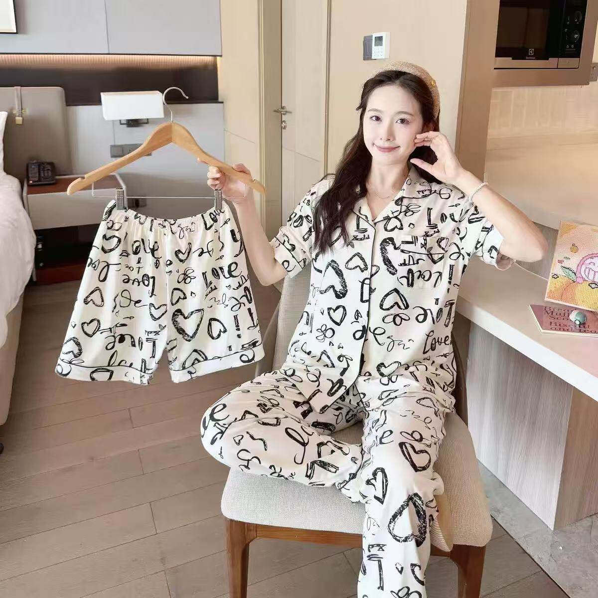 2025新款睡衣女款夏季三件套装开衫ins简约高级感桃心宽松可外穿