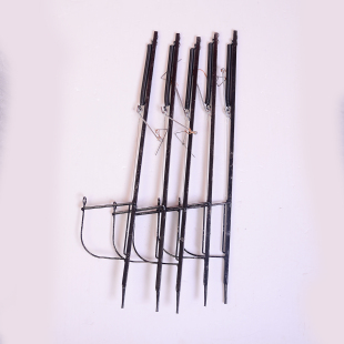 野外铁制老鼠夹子连续老鼠器老鼠套灭鼠神器弹簧笼强力拉力老鼠弓