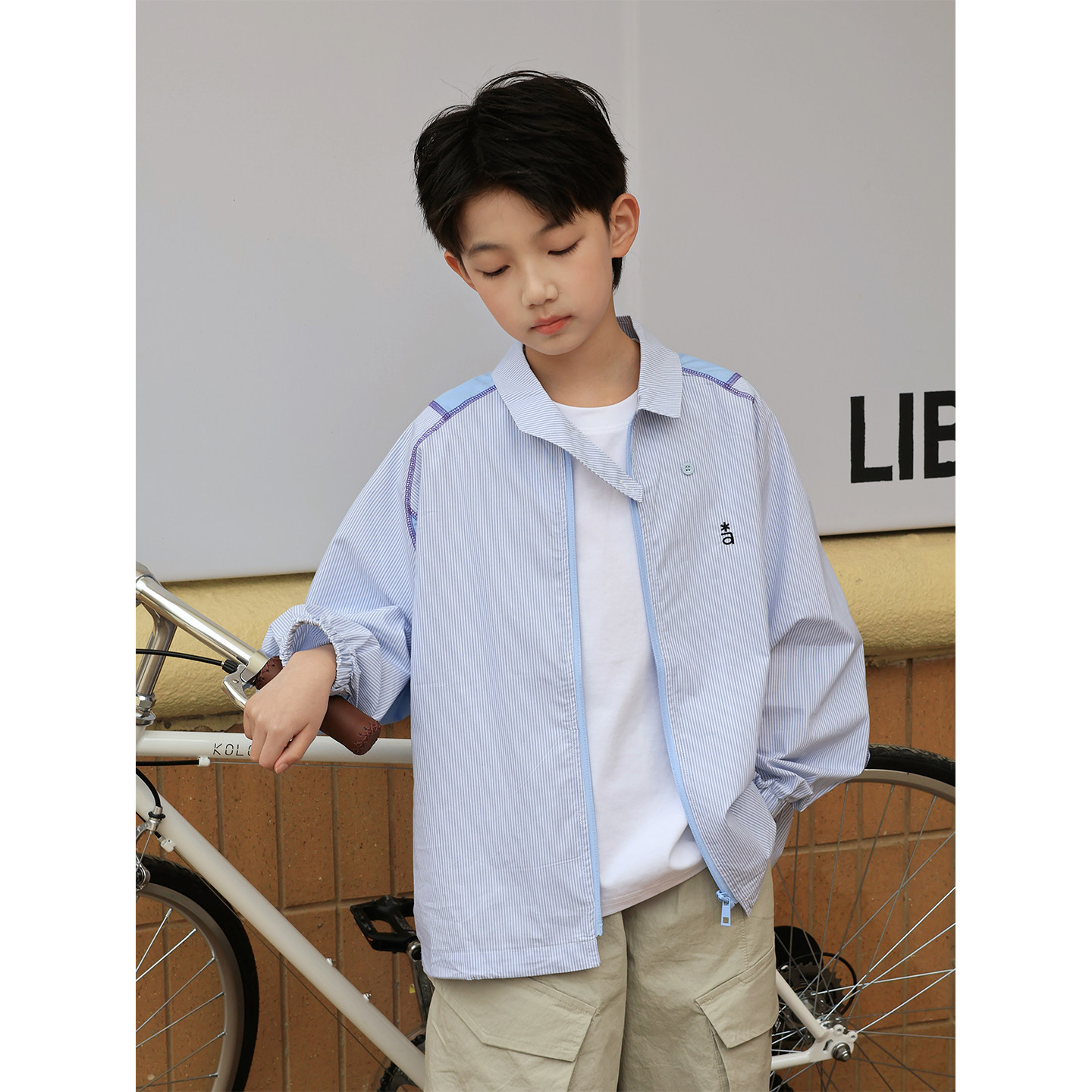 男童薄款衬衫外套2026春夏装新款中大童防晒衣儿童韩版空调服上衣图片